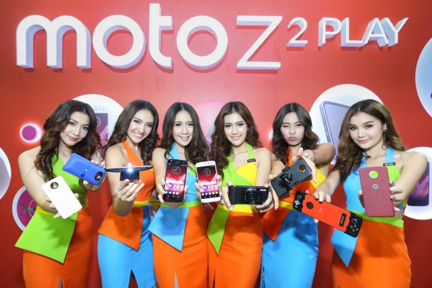 ทรูมูฟ เอช เปิดตัวสมาร์ทโฟน Moto Mods รุ่นอัพเดตอย่าง Moto Z2 Play ในราคาเบาๆเพียง 10,990 บาทเท่านั้น